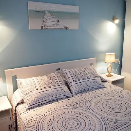 Miramar 2b Apartment